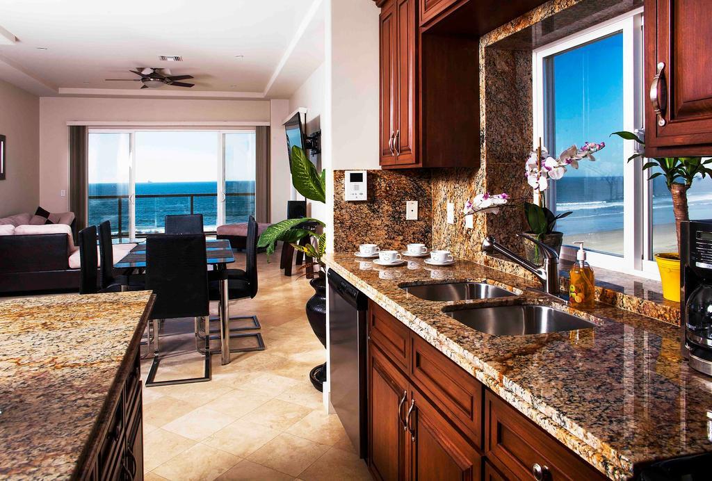 Playa Bonita Luxury Suites Rosarito Bagian luar foto